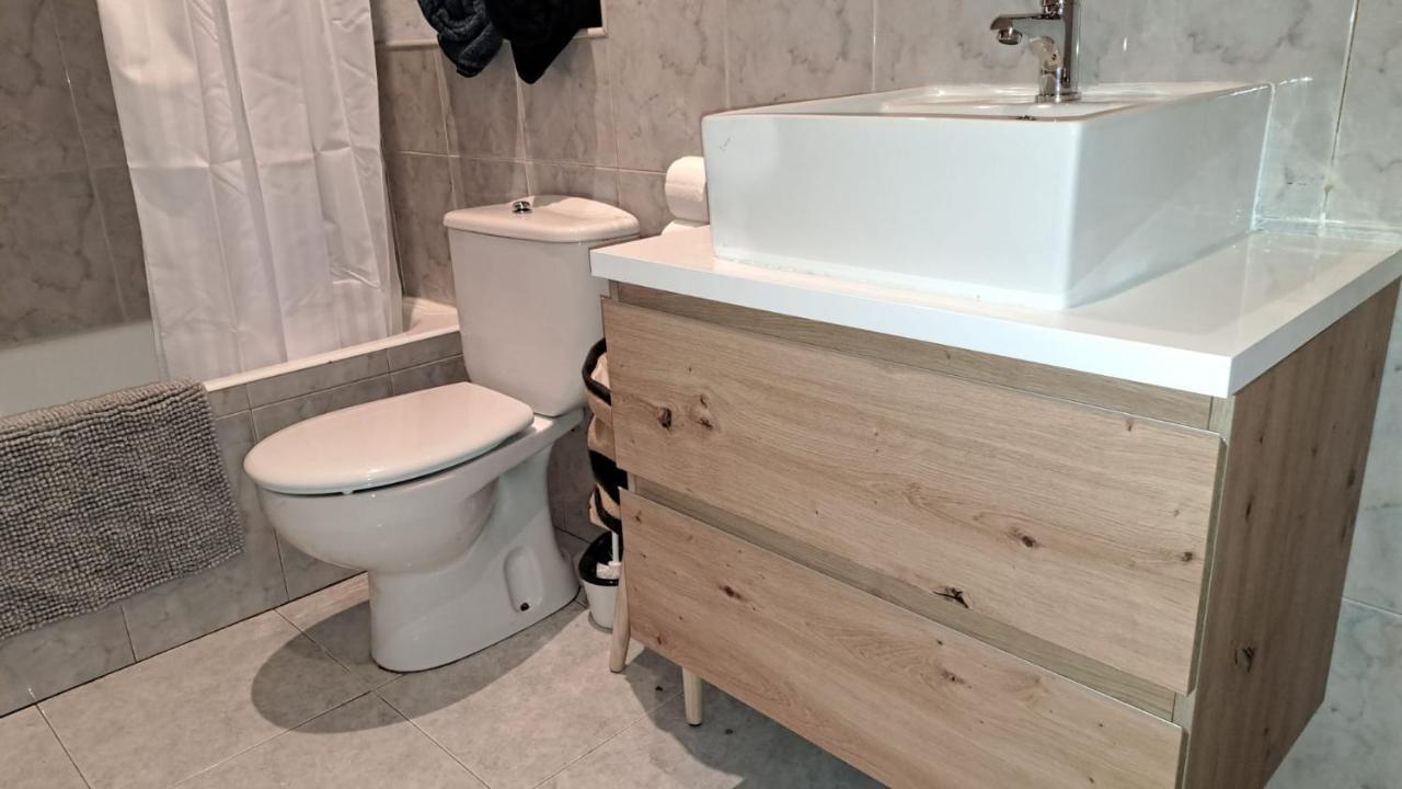 Espectacular Apartamento Reformado En Edificio Historico, Con Wifi Canfranc Kültér fotó