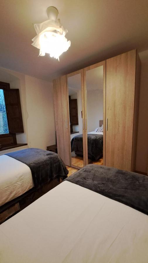 Espectacular Apartamento Reformado En Edificio Historico, Con Wifi Canfranc Kültér fotó