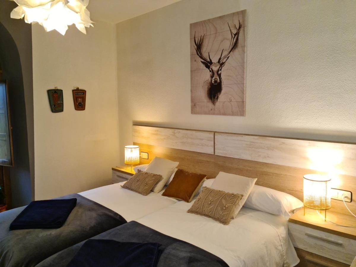 Espectacular Apartamento Reformado En Edificio Historico, Con Wifi Canfranc Kültér fotó