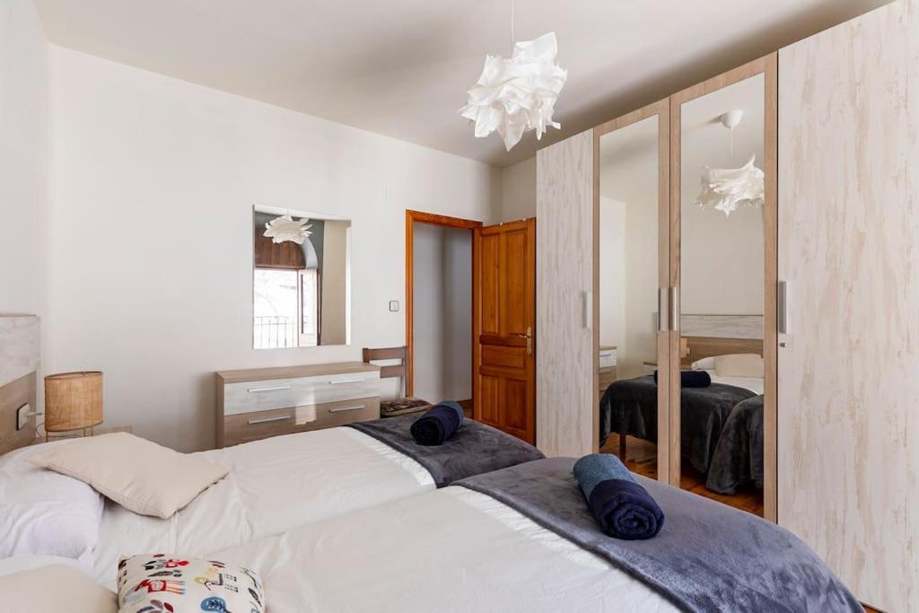 Espectacular Apartamento Reformado En Edificio Historico, Con Wifi Canfranc Kültér fotó