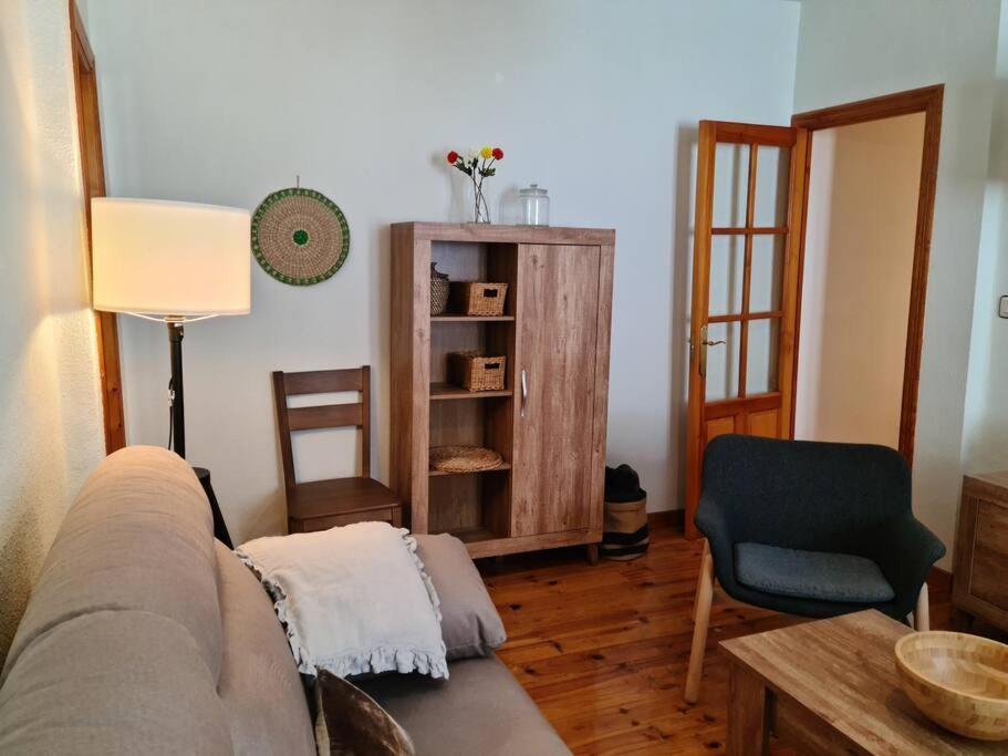 Espectacular Apartamento Reformado En Edificio Historico, Con Wifi Canfranc Kültér fotó