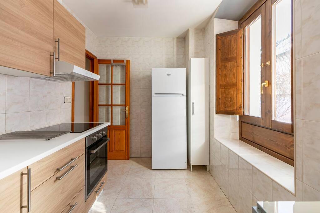 Espectacular Apartamento Reformado En Edificio Historico, Con Wifi Canfranc Kültér fotó